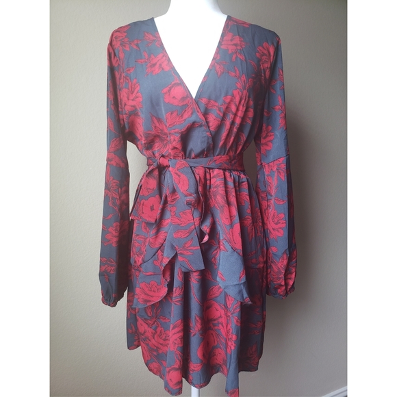 ‼️On SALE‼️ Floral print dress for ladies - Picture 2 of 7